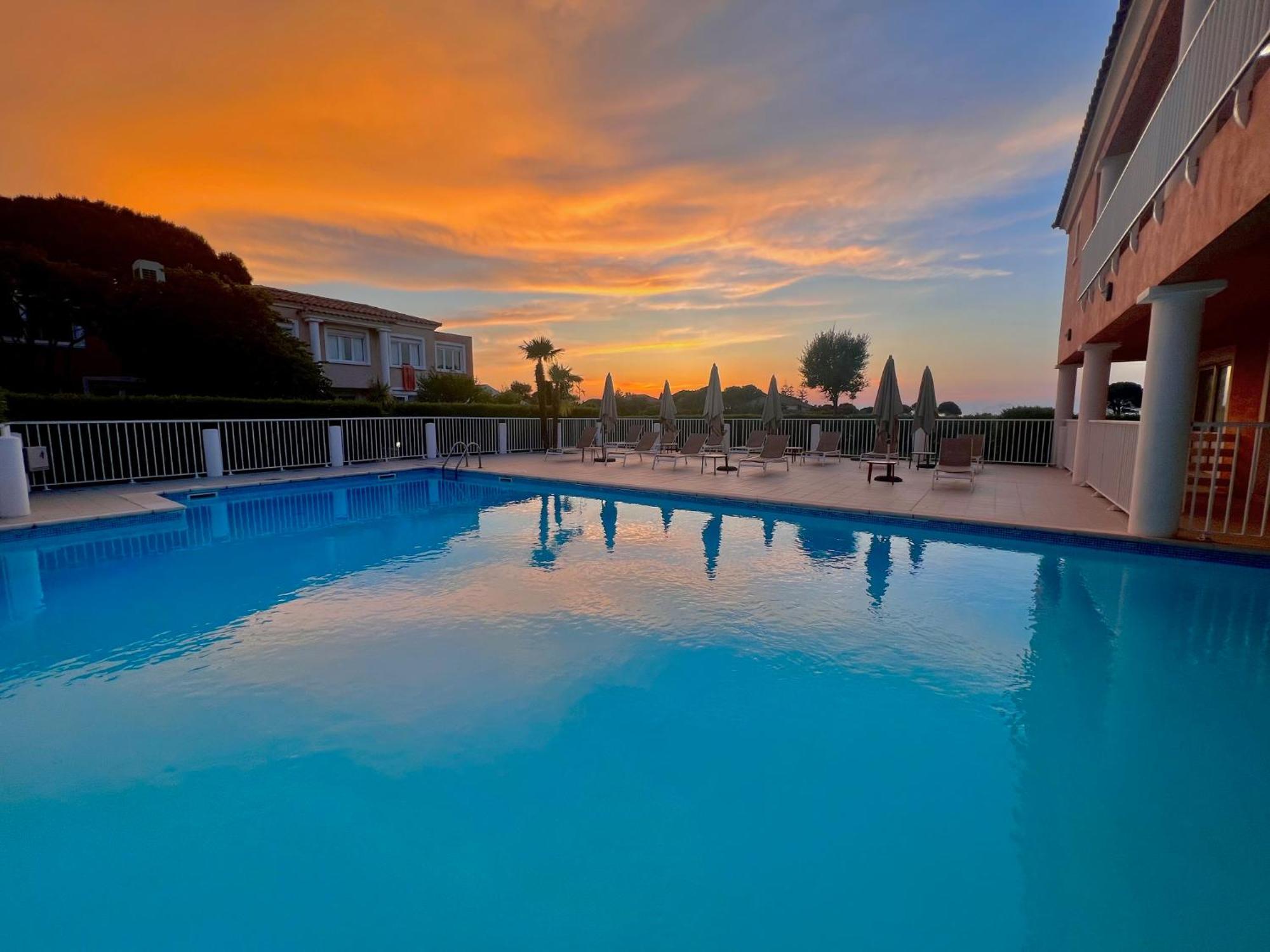 Hotel Thalassa Saint-Florent  Exterior photo